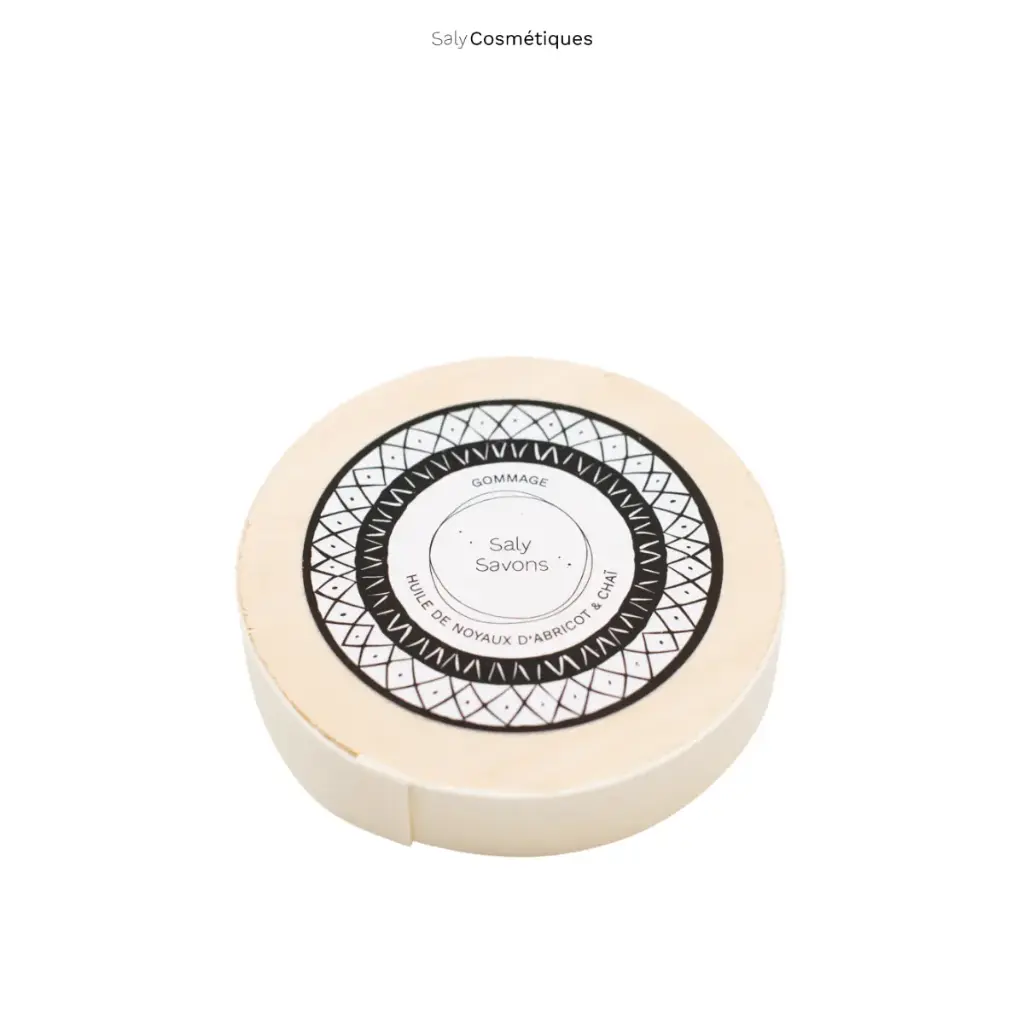 PACKSHOT_GOMMAGE_CHAI_AVEC_EMBALLAGE.webp